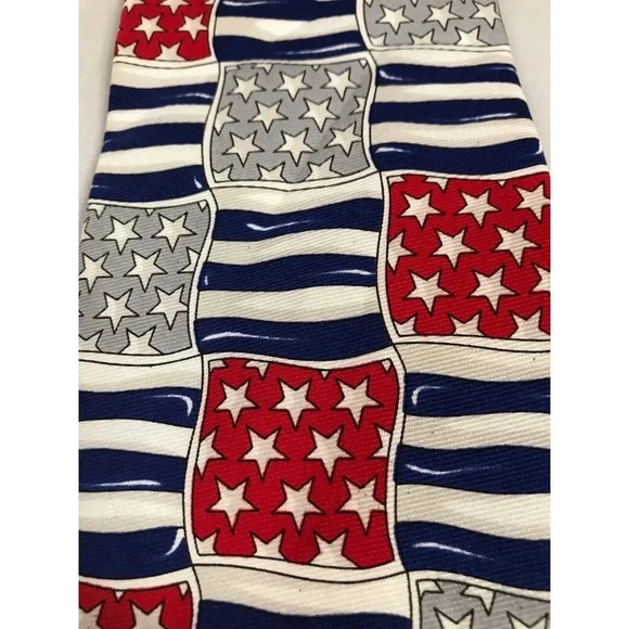 American Pop Albert Nipon USA Patriotic Red White Blue Checks Classic Neck Tie - Picture 2 of 4